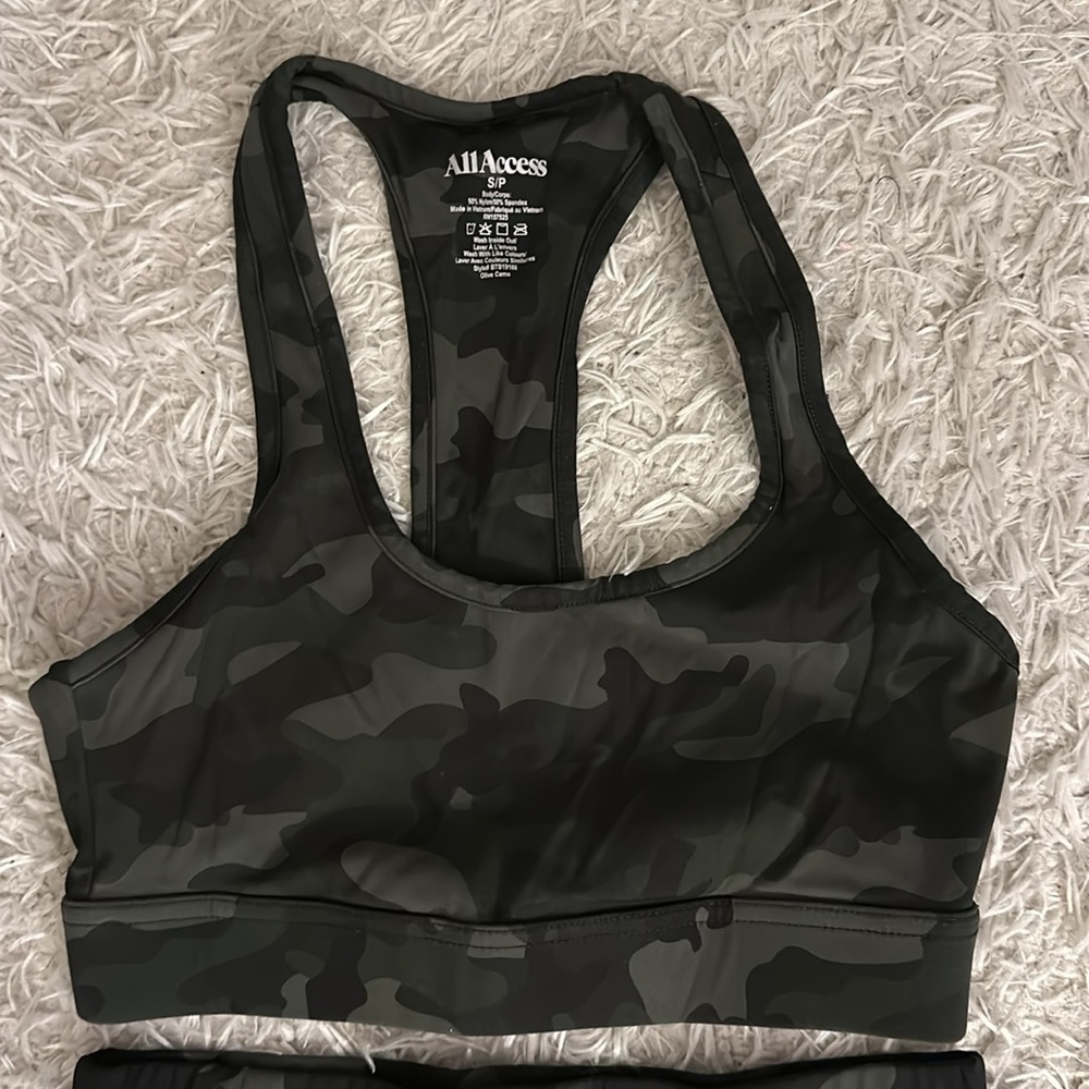 All Access Workout Set - Picture 4 of 10